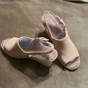 New-TOMS wedges with ankle strap